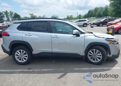 2022 Toyota Corolla Cross Le from USA, damaged, VIN 7MUCAABG0NV034217